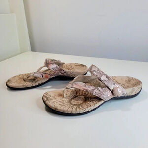 Orthaheel Cocoa Natural Snake Print Tan Sandals Flip Flops Shoes Size Women's 6